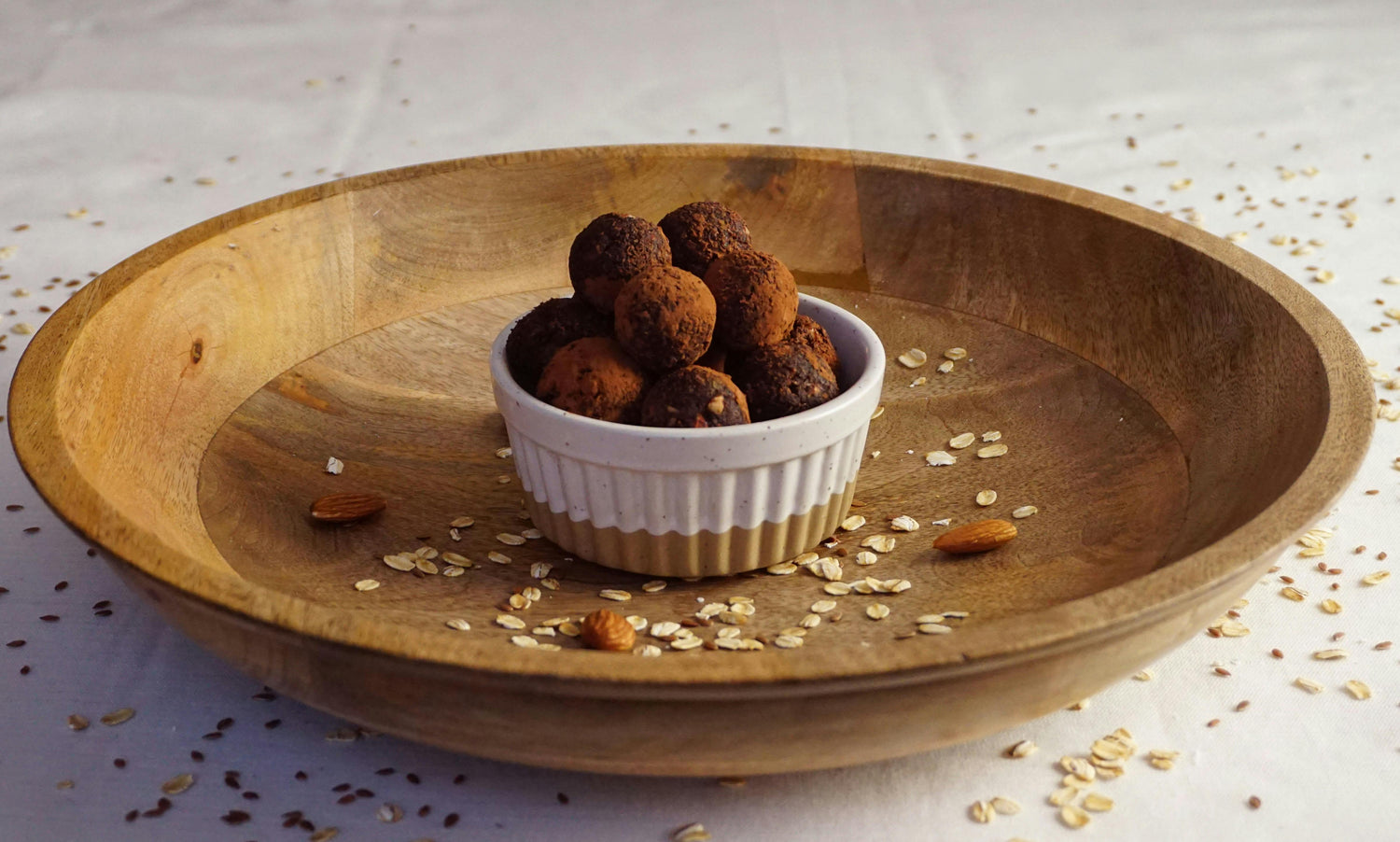 Kakaolu ve Bademli Enerji Topları