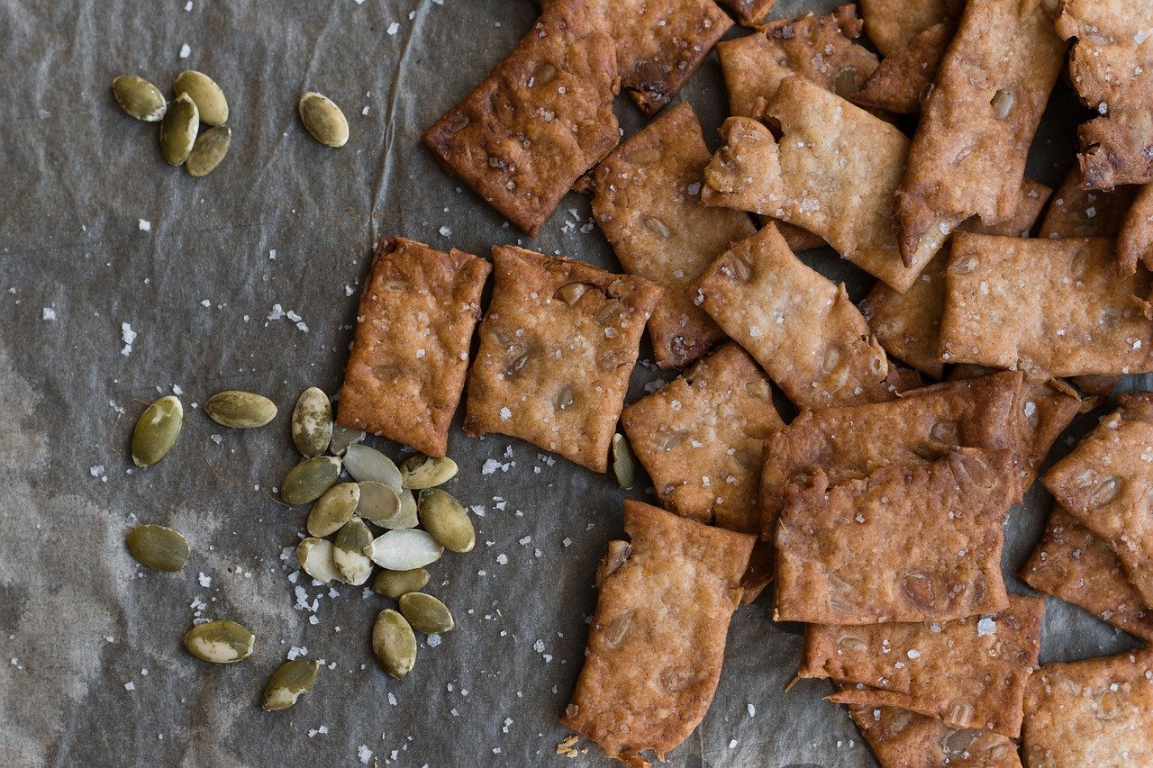 Badem Unlu Kıtır Tuzlu Kraker