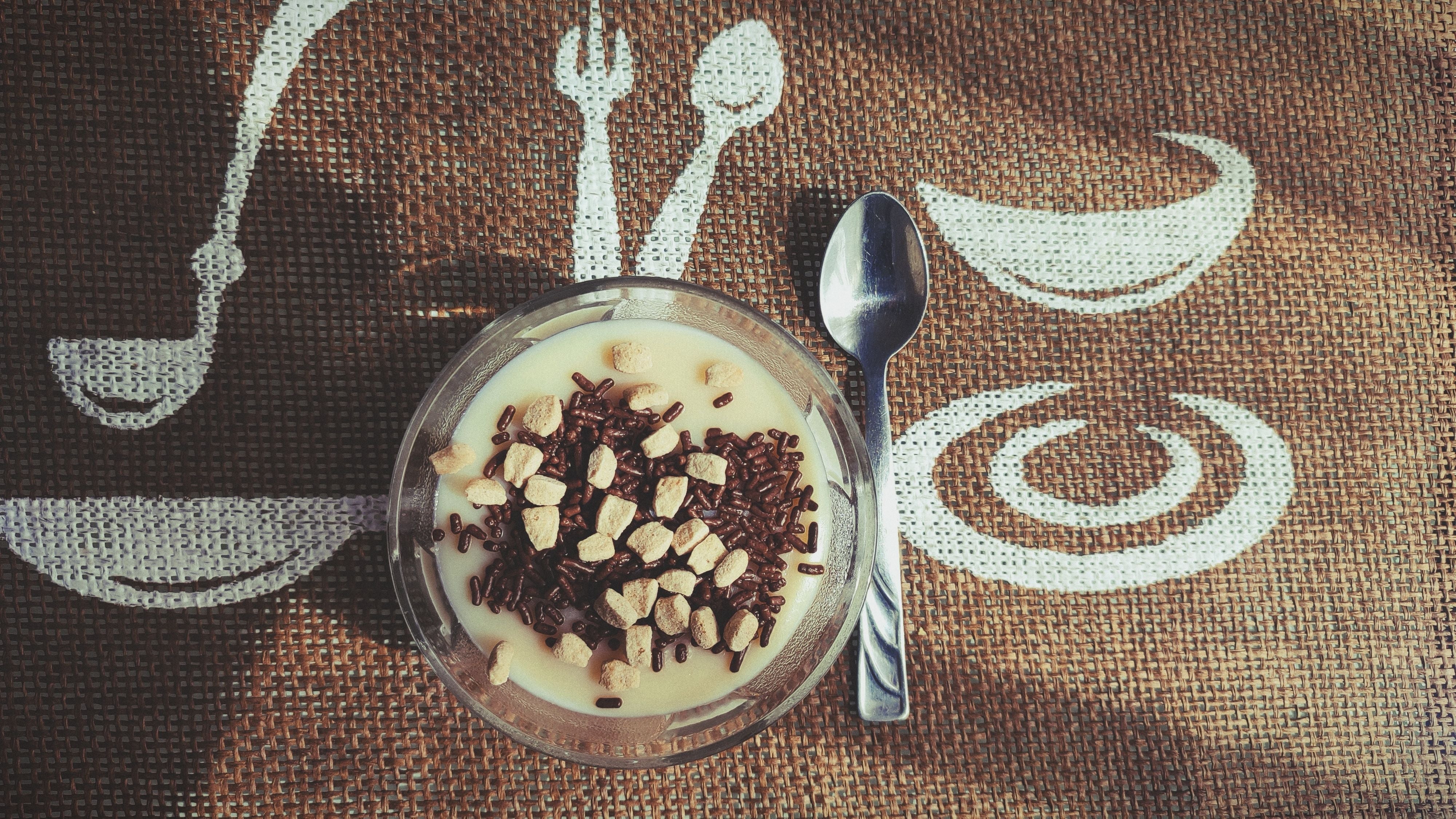 Badem Sütlü Vanilyalı Puding